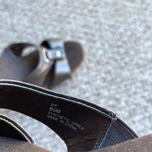 Blake Scott Platform Slides - Picture 7 of 8